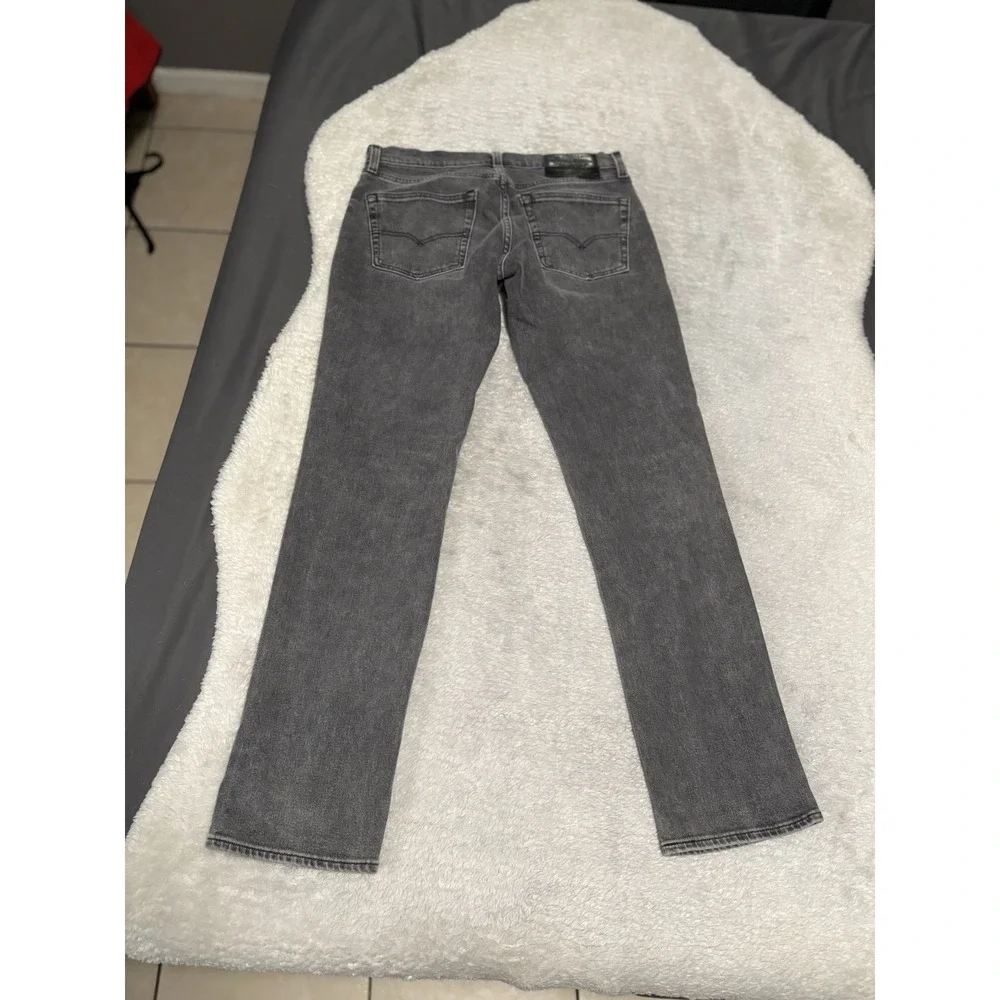 Levis used look